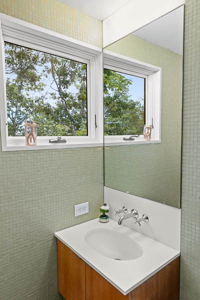 Hamptons Artist Retreat on Nearly 10 Acres