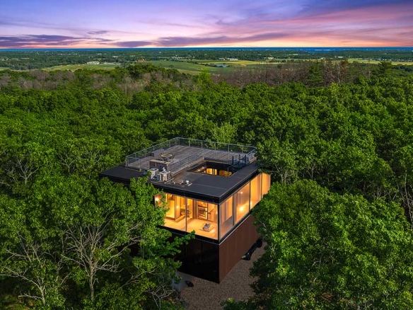 Hamptons Artist Retreat on Nearly 10 Acres