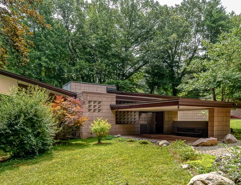 The Eppstein Residence, 1950