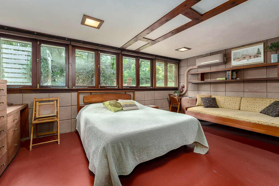 The Eppstein Residence, 1950