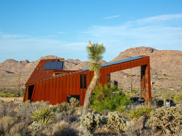 Desert Moon Retreat, 2020