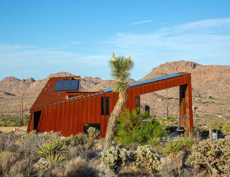 Desert Moon Retreat, 2020