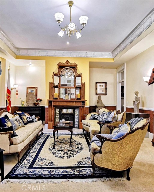 Pinney House