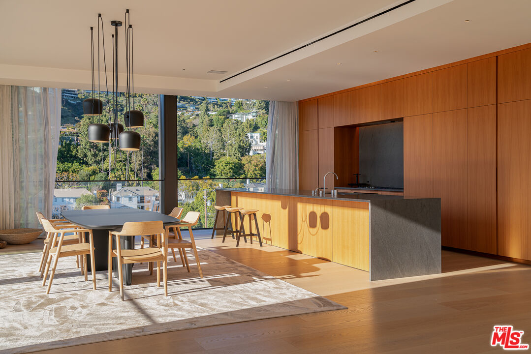 The Edition Hotel Residences