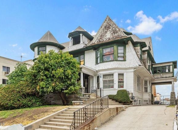 The Leslie Mansion  CHM # 129