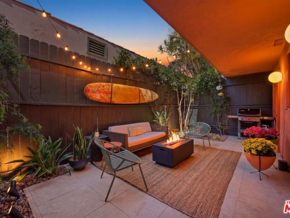 Hollywood Riviera