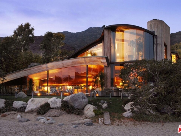 The Gil Segel House