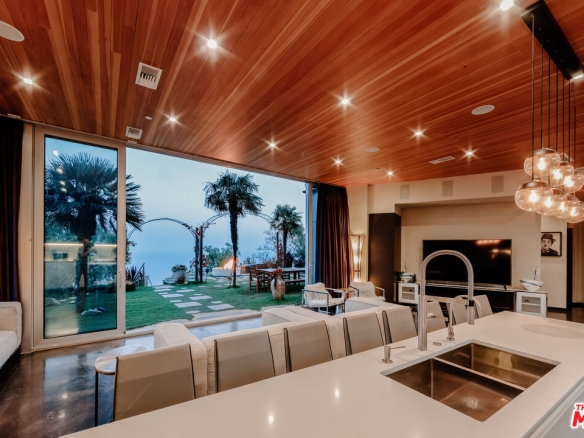 The Kwan Residence