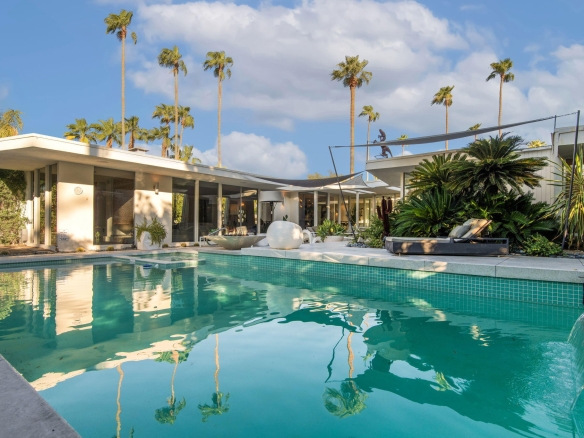 The Abe & Marion Schwartz Residence