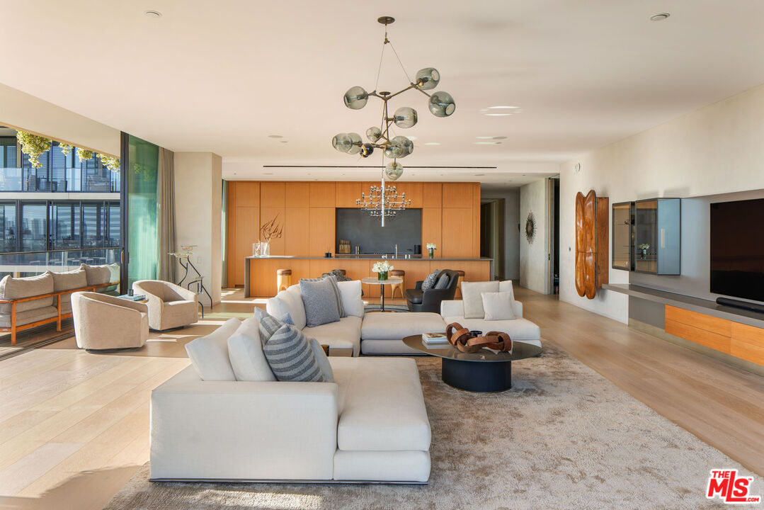 The Edition Hotel Residences