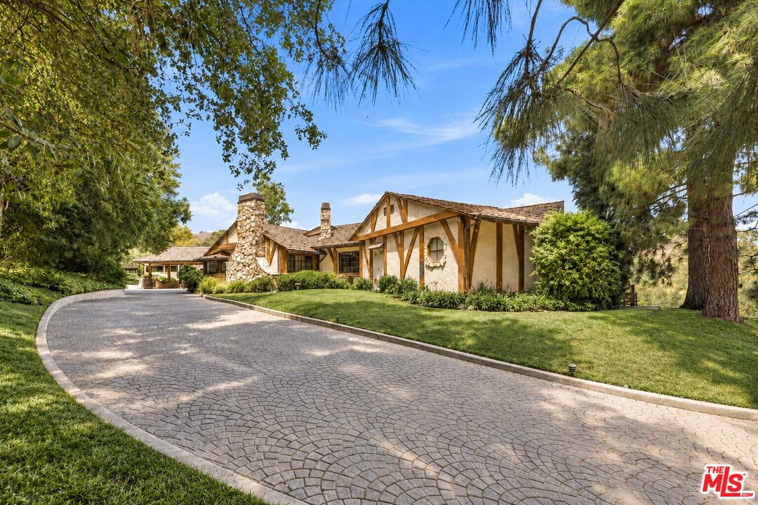 The Joseph Barbera Estate