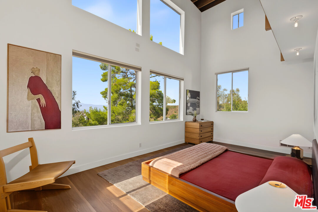 The Robert & Lesley Benson Residence