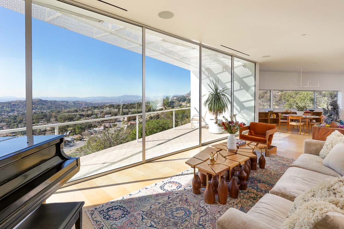 World-Class Modernist Compound, 1953, 2009