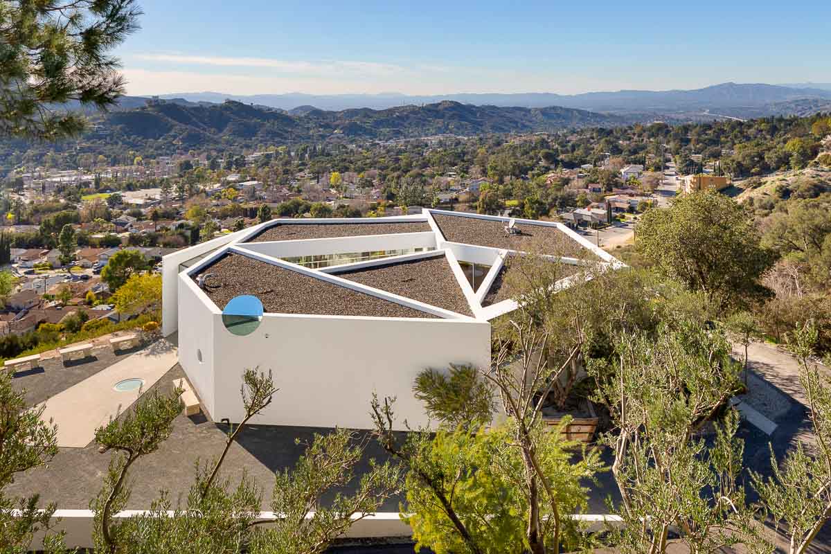 World-Class Modernist Compound, 1953, 2009