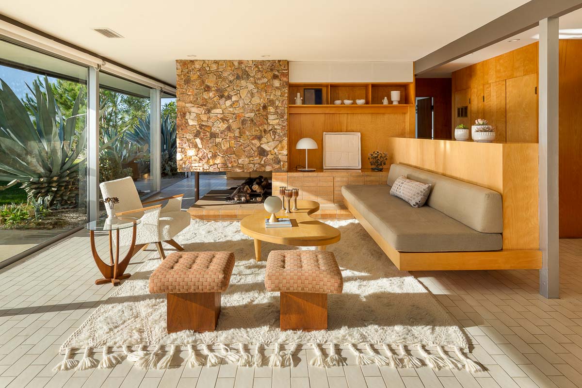 World-Class Modernist Compound, 1953, 2009