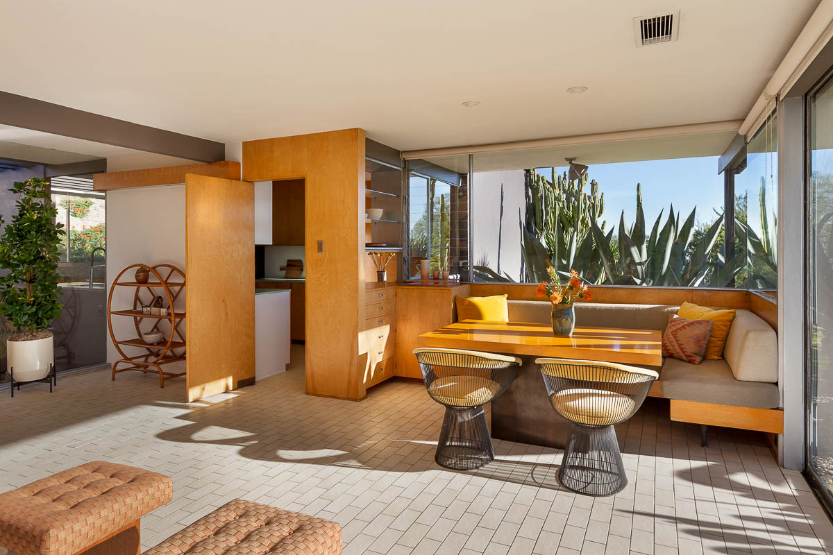 World-Class Modernist Compound, 1953, 2009