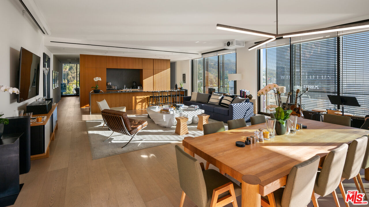 The Edition Hotel Residences